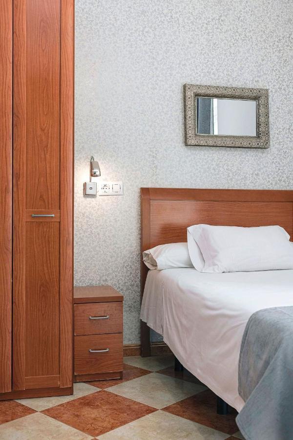 Hostal Colon Cadiz Dış mekan fotoğraf